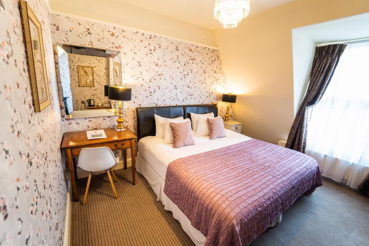 HOTEL THE BATH HOUSE BOUTIQUE B&B - IN-ROOM BREAKFAST - FREE PARKING BATH  4* (United Kingdom) - from £ 64